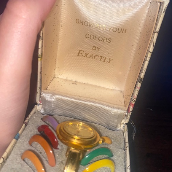 exactly Accessories - Exactly womens watch showing your colors watch kit